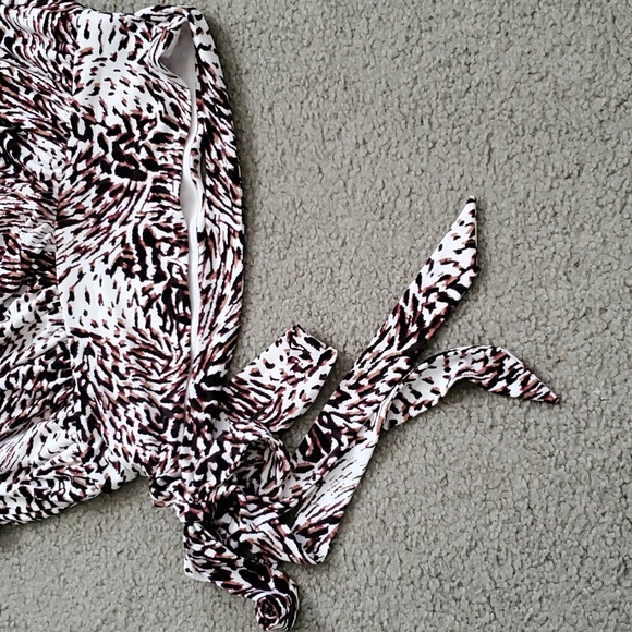 Express Top Size M - Picture 4 of 4